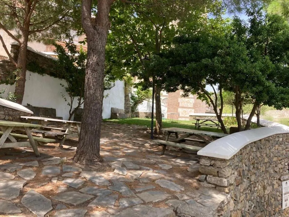 Stylish 3 Bed House 2 Bathrooms, With Patio, Roof Terrace And Communal Pool 5 Minutes Away From The Beautiful Spanish White Village Of Casares Pueblo And Only 20 Mins From The Sea