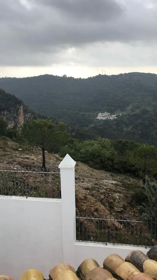 Casa Casares: Stylish Retreat with Pool and Terraces Guest House Country house